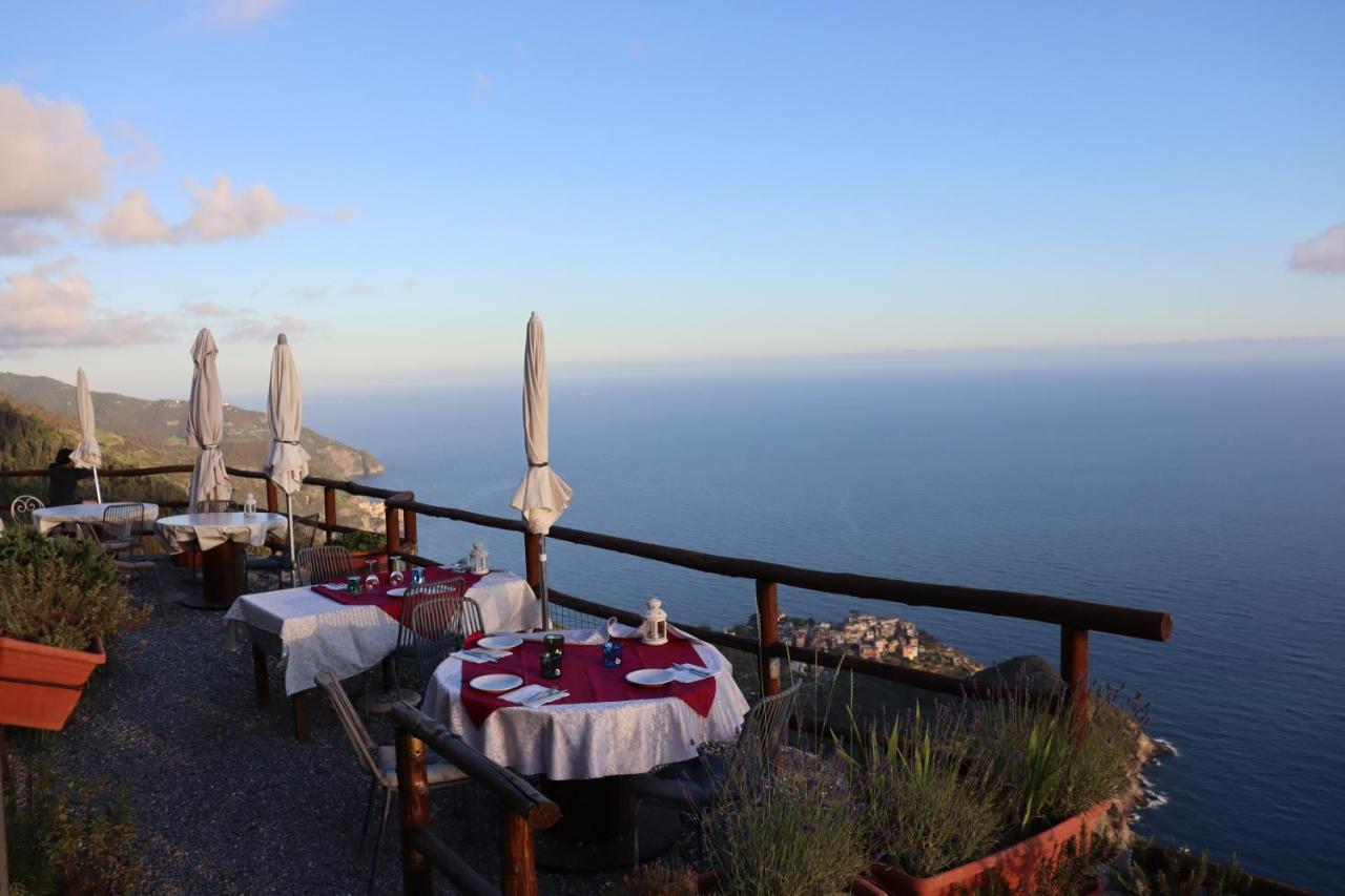 Cade Ventu Hotel Vernazza Exterior photo