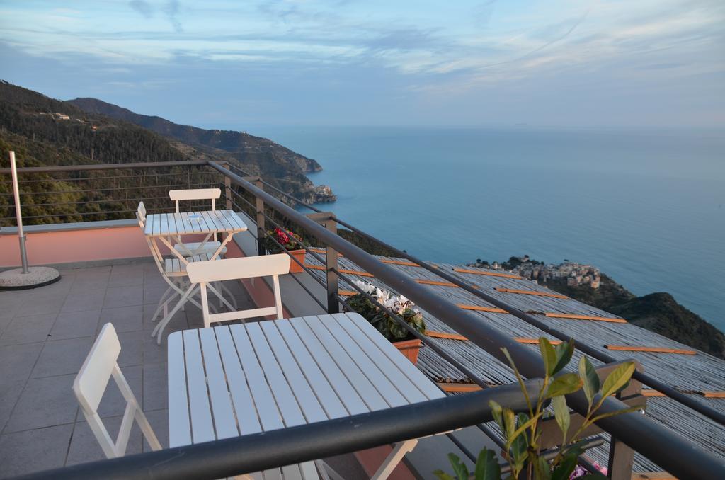 Cade Ventu Hotel Vernazza Exterior photo